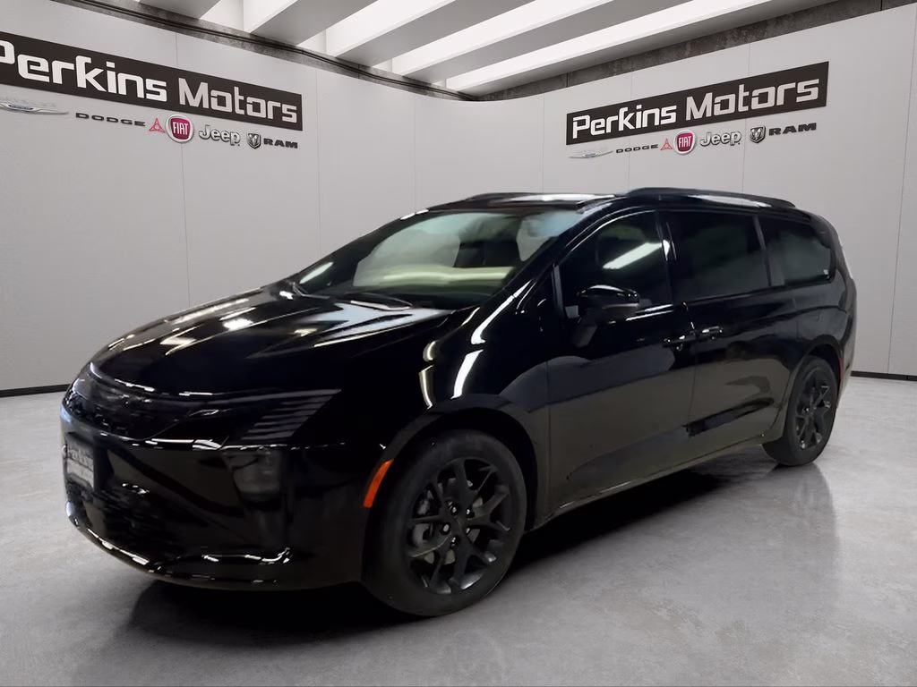 2027 Diamond Black Crystal Pearlcoat Chrysler Pacifica Limited AWD Van