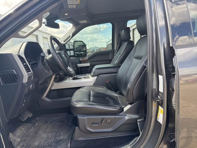 2019 Magnetic Ford F-150 Lariat 4X4 Truck