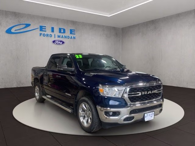 2023 RAM 1500 Big Horn/Lone Star 4x4 Crew Cab 5'7's photo