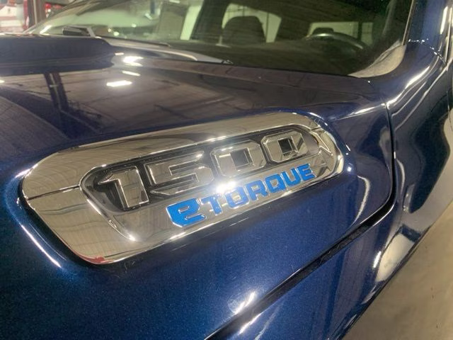 2023 Patriot Blue Pearlcoat Ram 1500 Big Horn 4X4 Truck