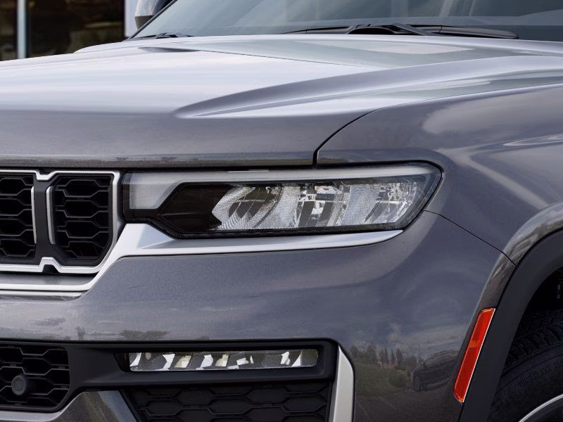 2026 Baltic Gray Metallic Clearcoat Jeep Grand Cherokee Limited 4X4 SUV