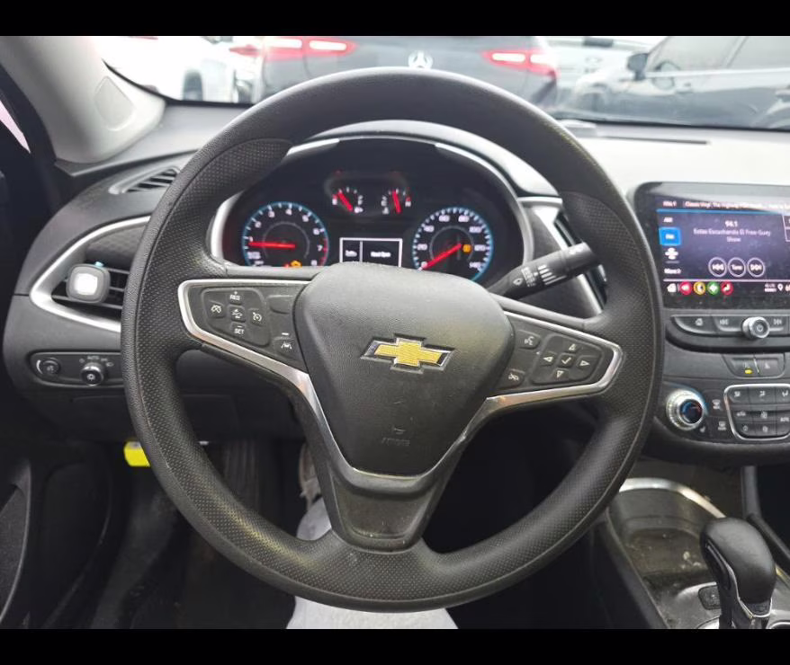 2022 Mosaic Black Metallic Chevrolet Malibu LT FWD Sedan