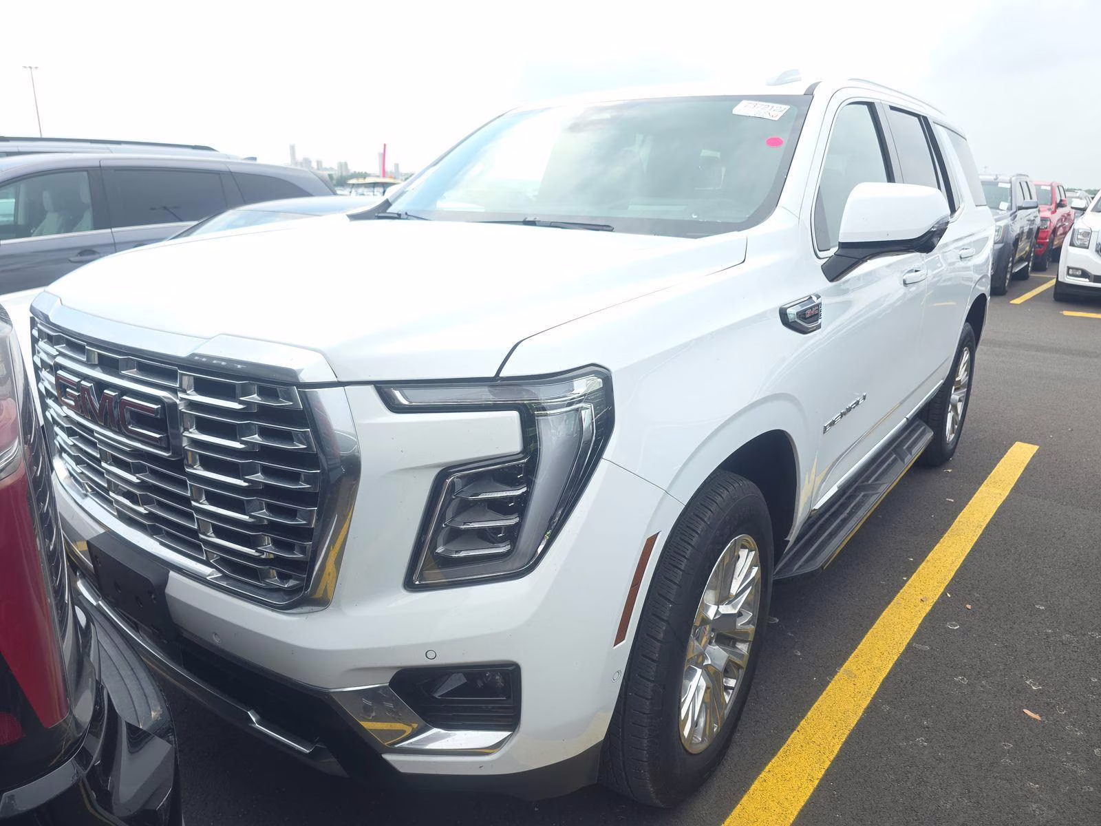 2025 Summit White GMC Yukon Denali 4X4 SUV