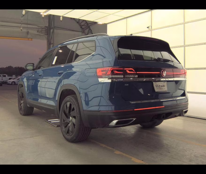 2025 Mountain Lake Blue Metallic Volkswagen Atlas 2.0T SE w/Technology FWD SUV