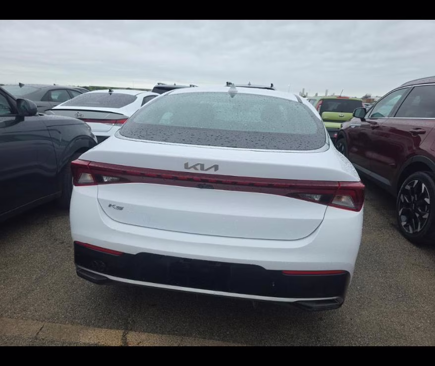 2022 Glacial White Pearl Kia K5 LXS FWD Sedan