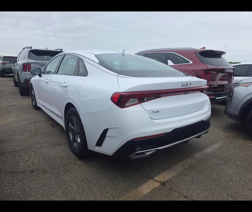 2022 Glacial White Pearl Kia K5 LXS FWD Sedan