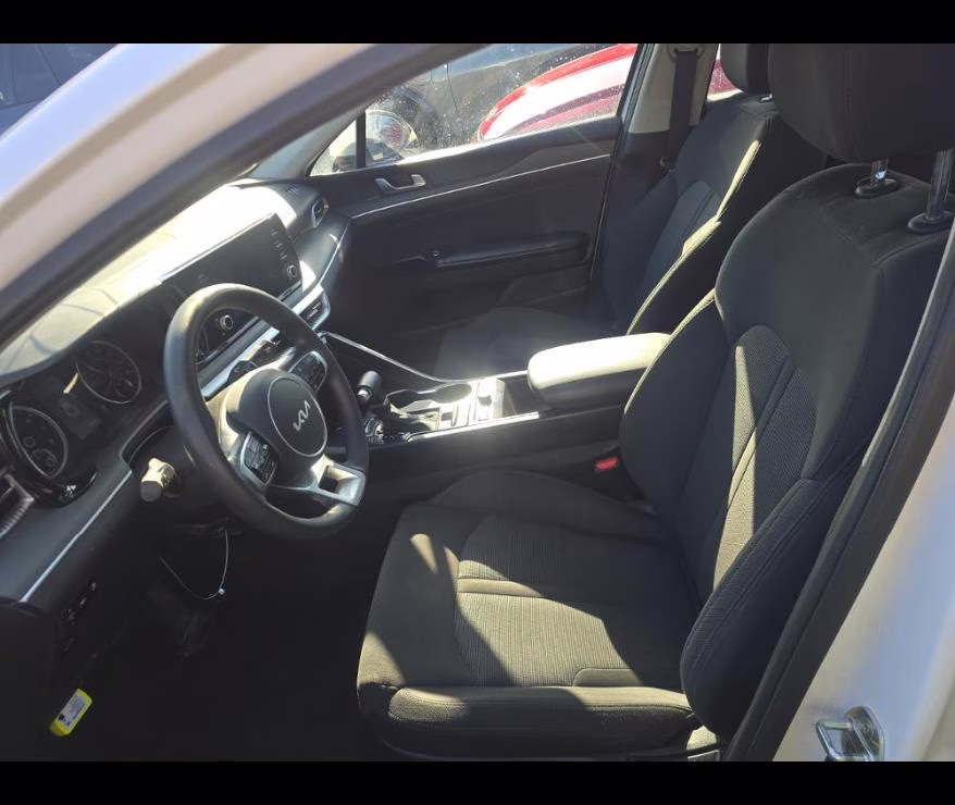 2022 Glacial White Pearl Kia K5 LXS FWD Sedan