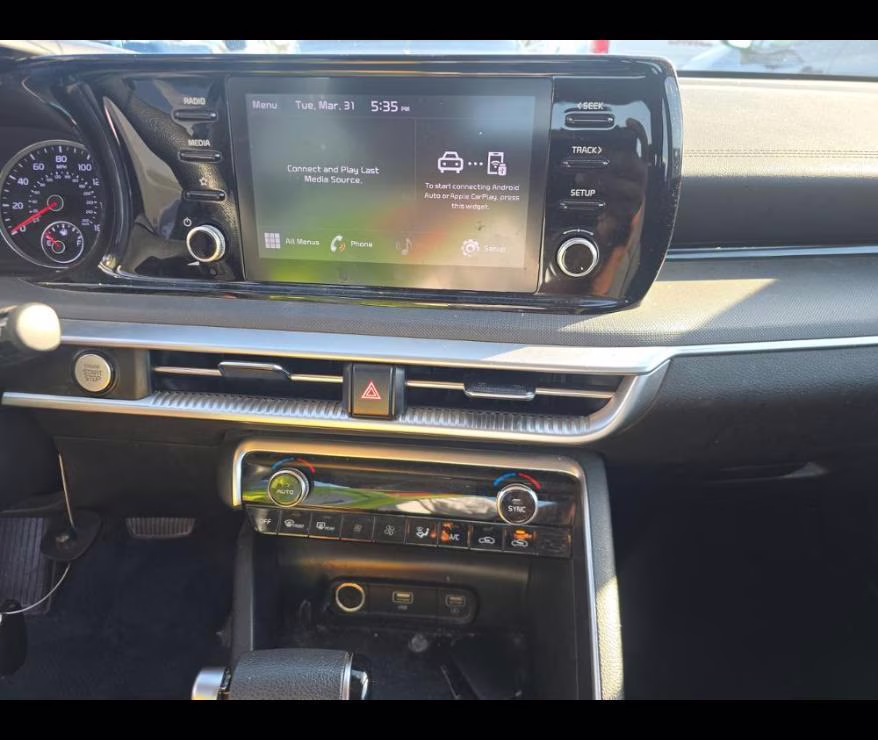 2022 Glacial White Pearl Kia K5 LXS FWD Sedan