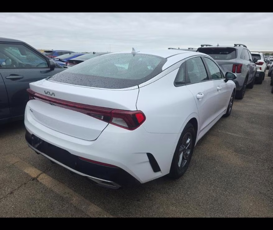 2022 Glacial White Pearl Kia K5 LXS FWD Sedan