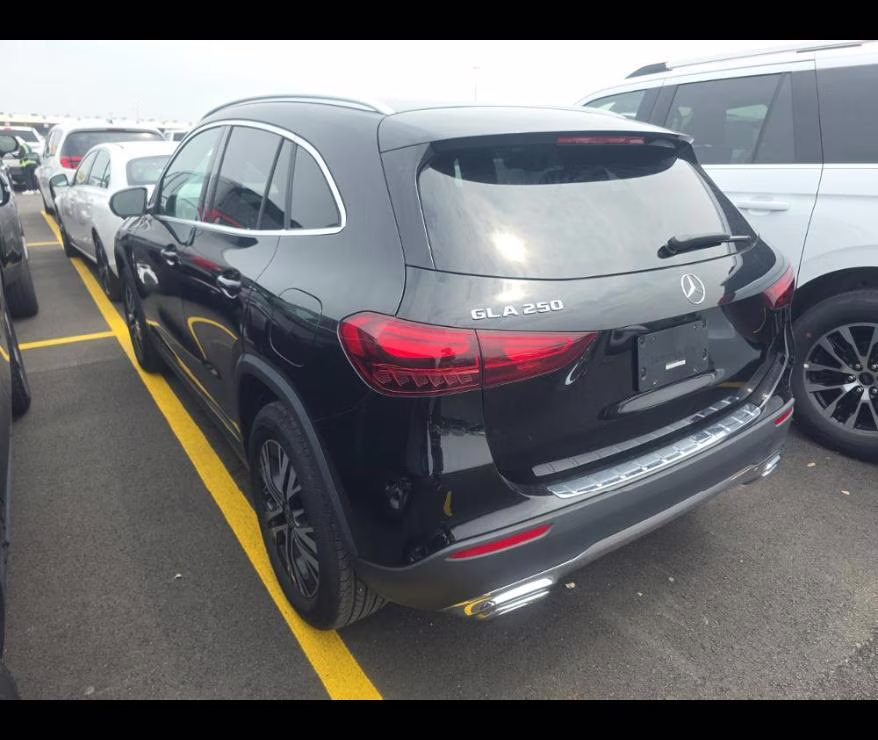 2025 Night Black Mercedes-Benz GLA GLA 250 FWD SUV