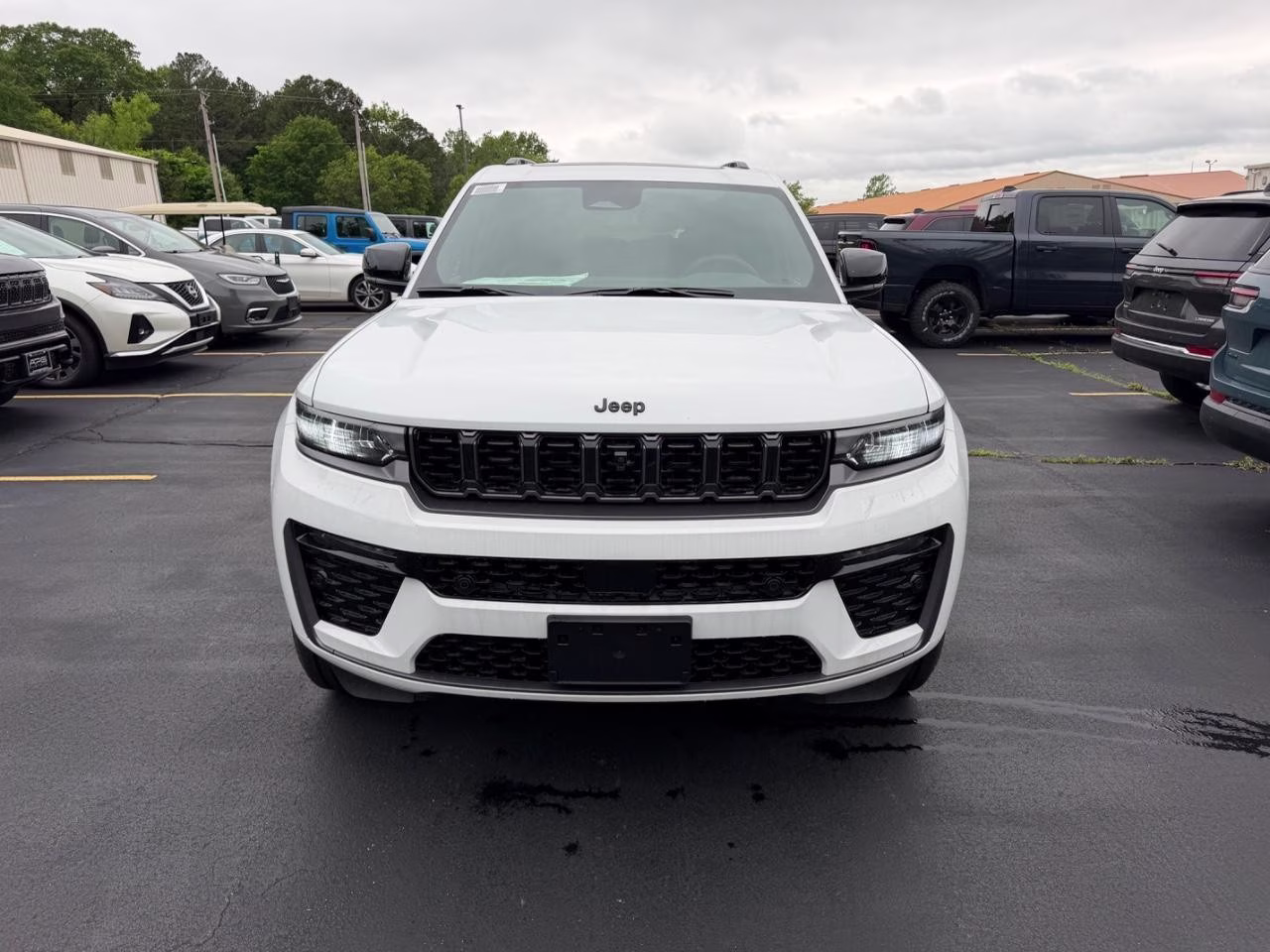 2026 Bright White Clearcoat Jeep Grand Cherokee L Limited Reserve 4X4 SUV
