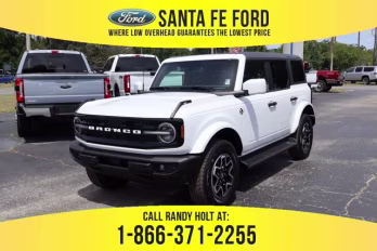 2026 White Ford Bronco Outer Banks 4X4 Convertible