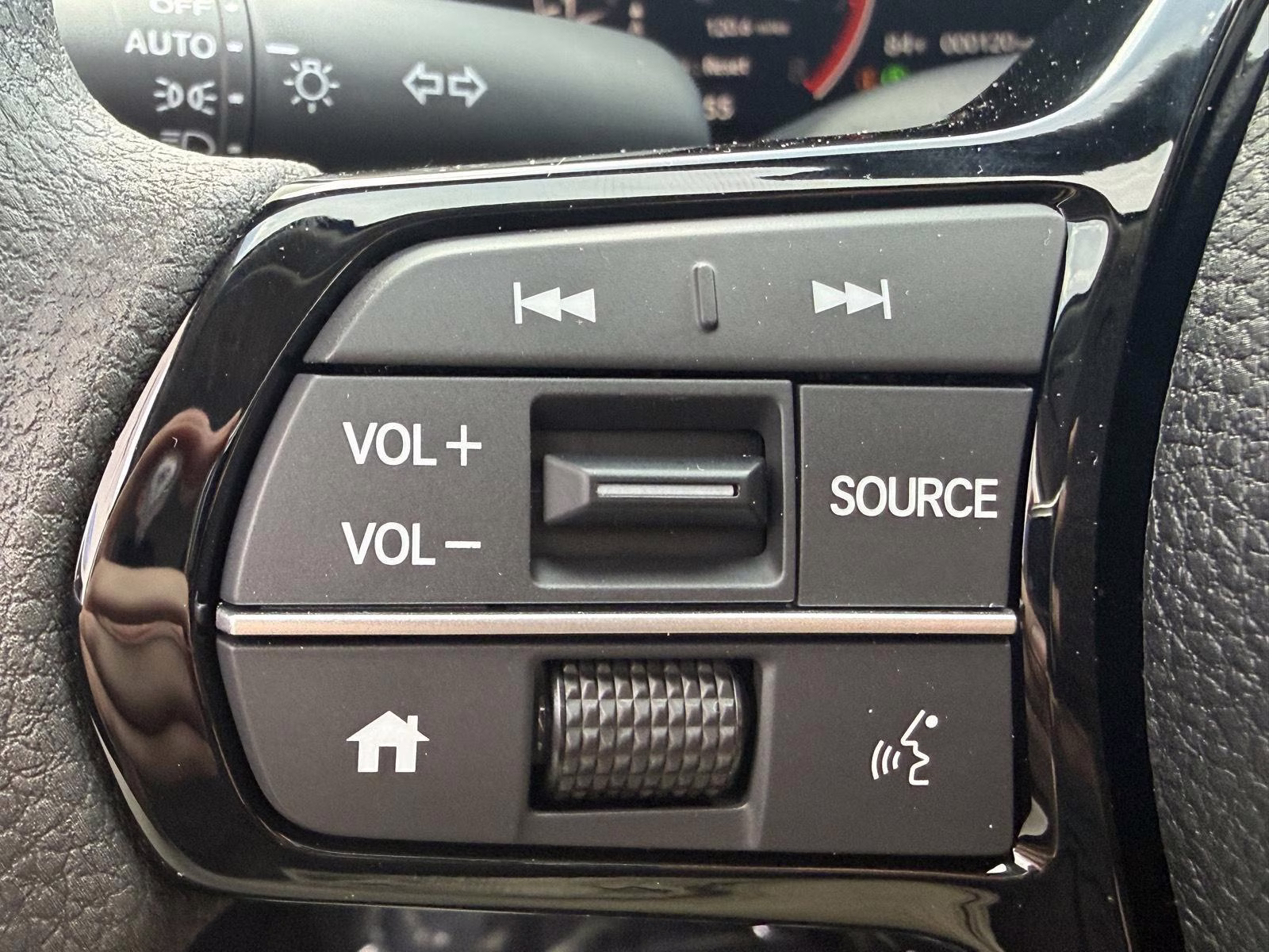 2026 Platinum White Pearl Honda Civic Sedan LX FWD Sedan