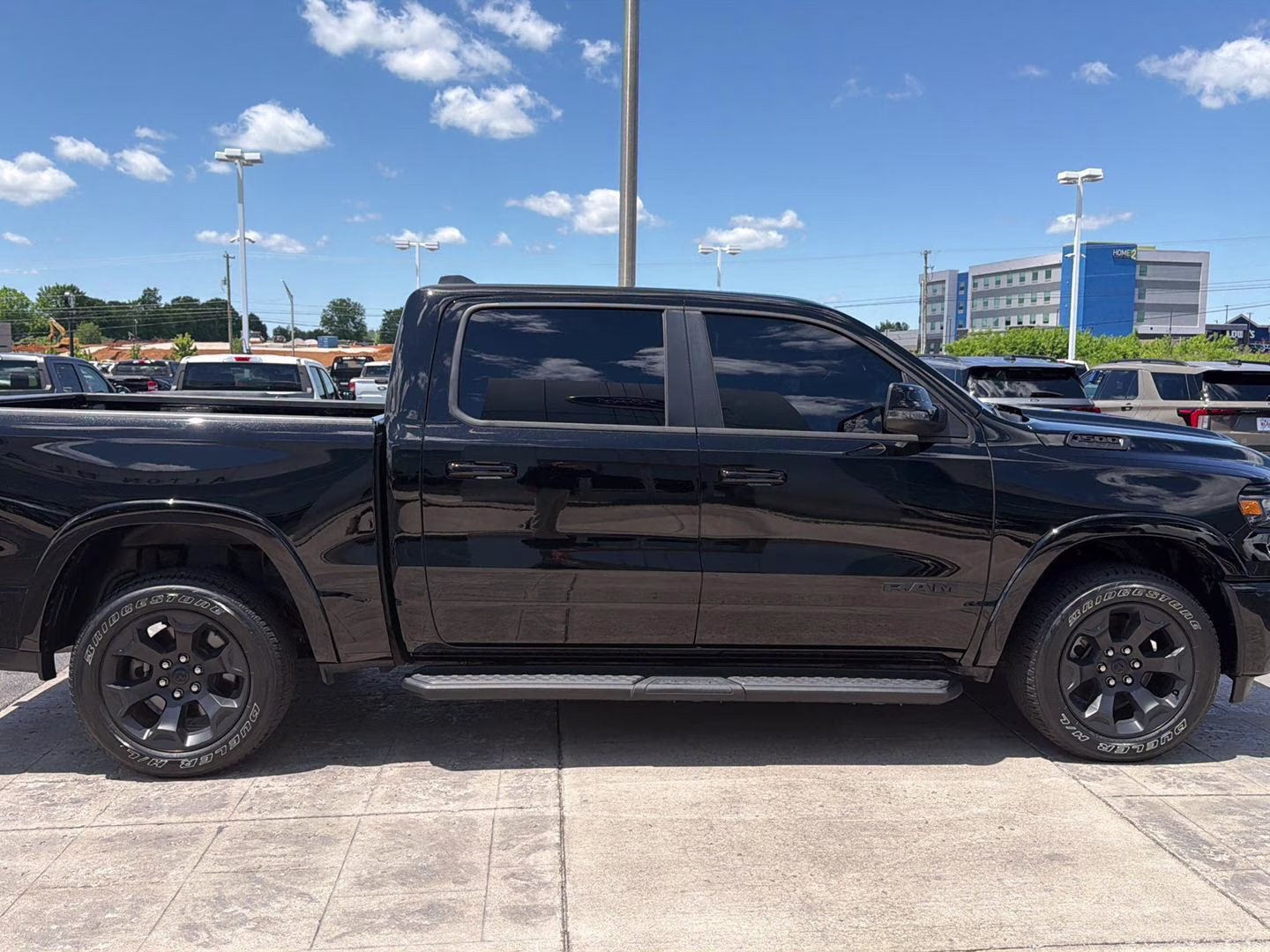 2025 Diamond Black Crystal Pearlcoat Ram 1500 Big Horn 4X4 Truck