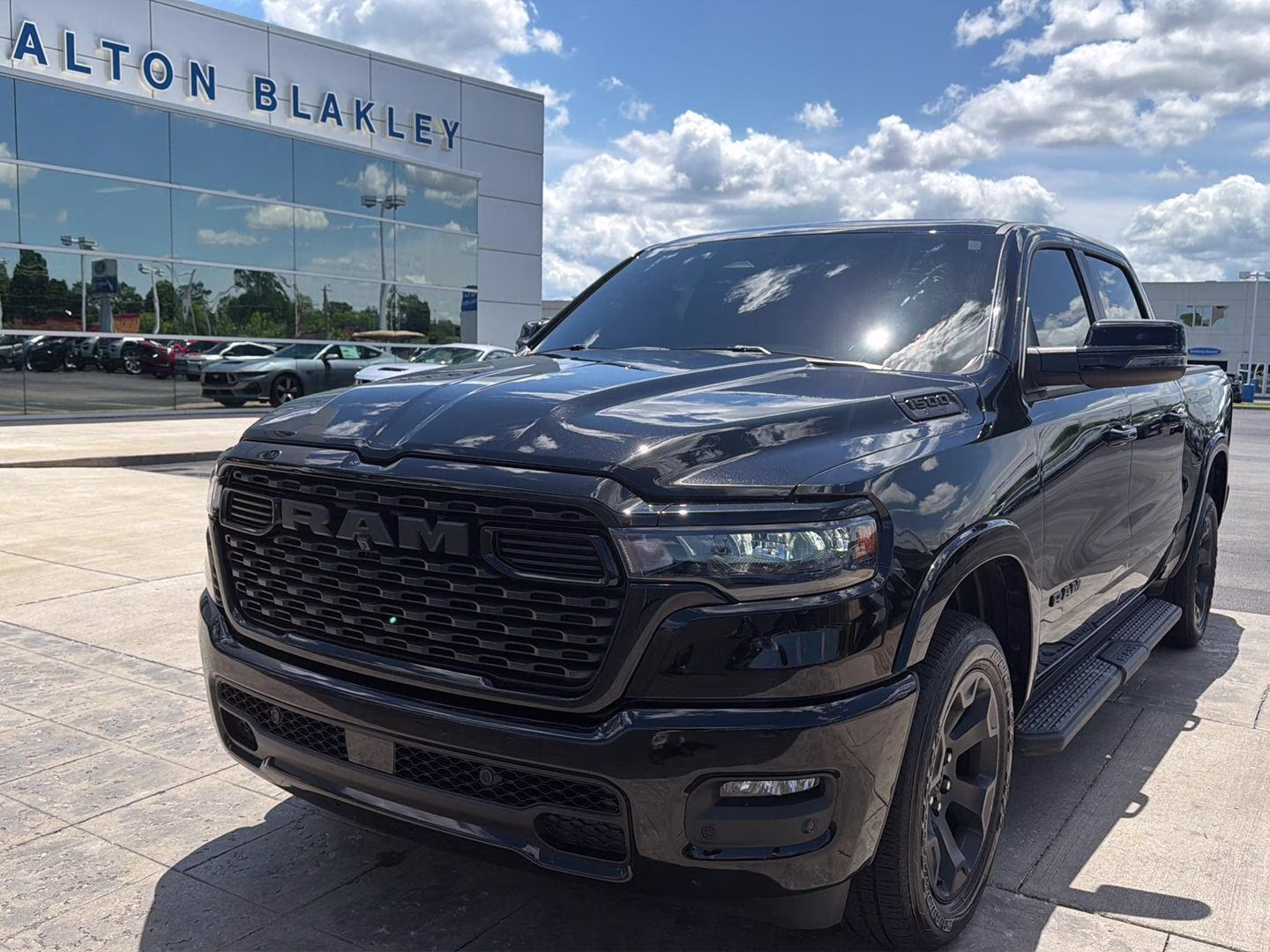 2025 Diamond Black Crystal Pearlcoat Ram 1500 Big Horn 4X4 Truck