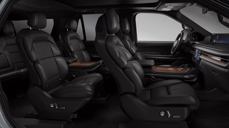 2026 Crystal White Lincoln Navigator L Black Label 4X4 SUV