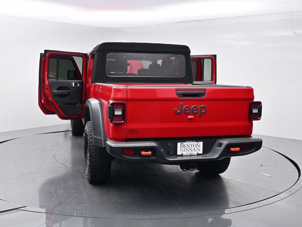 2024 Firecracker Red Clearcoat Jeep Gladiator Mojave 4X4 Truck