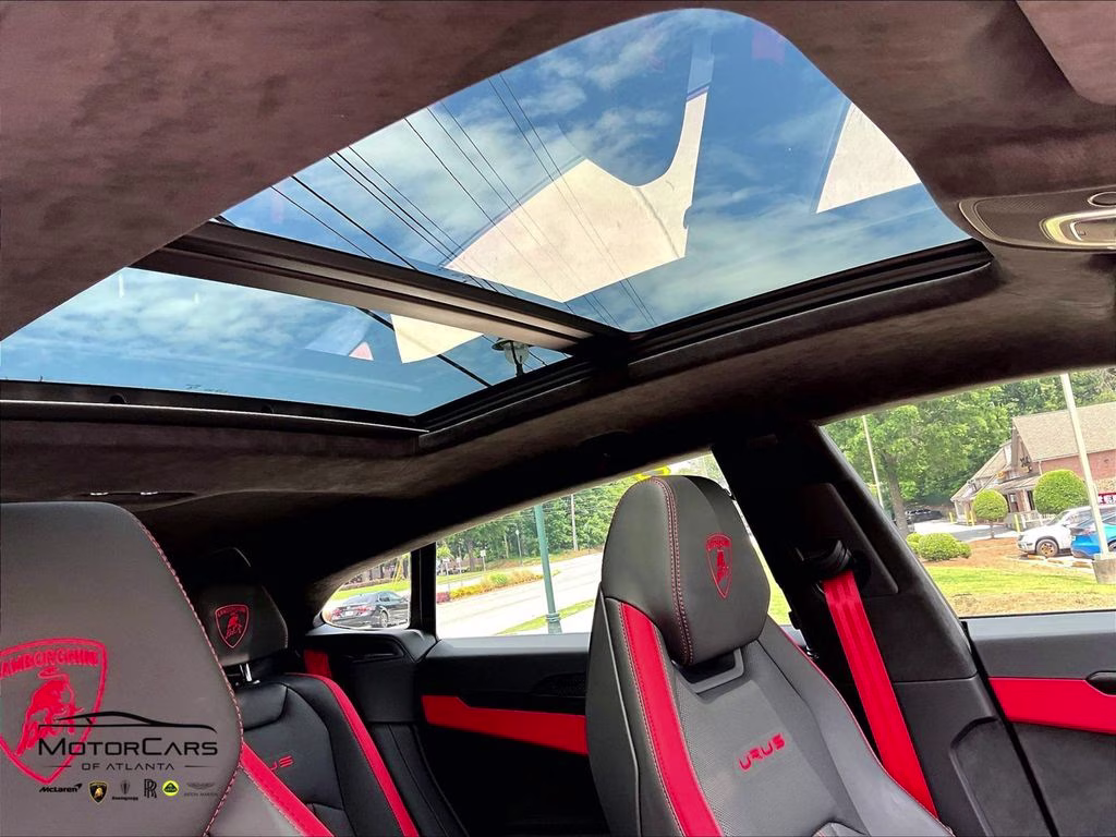 2024 Lamborghini Urus S AWD SUV