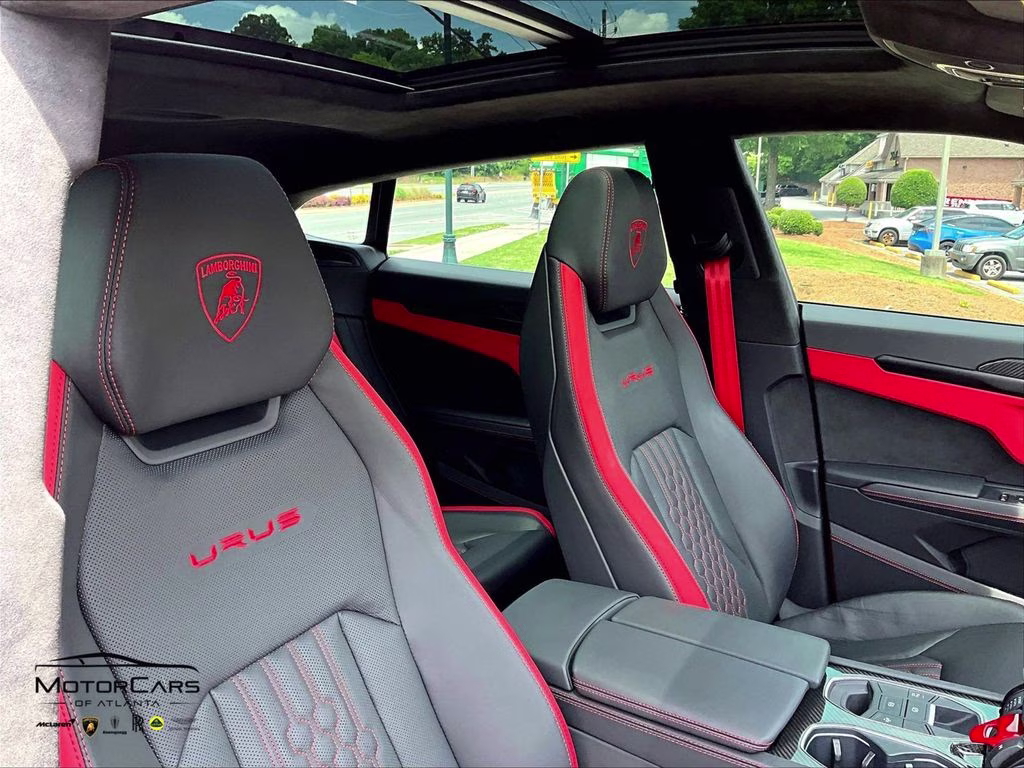 2024 Lamborghini Urus S AWD SUV