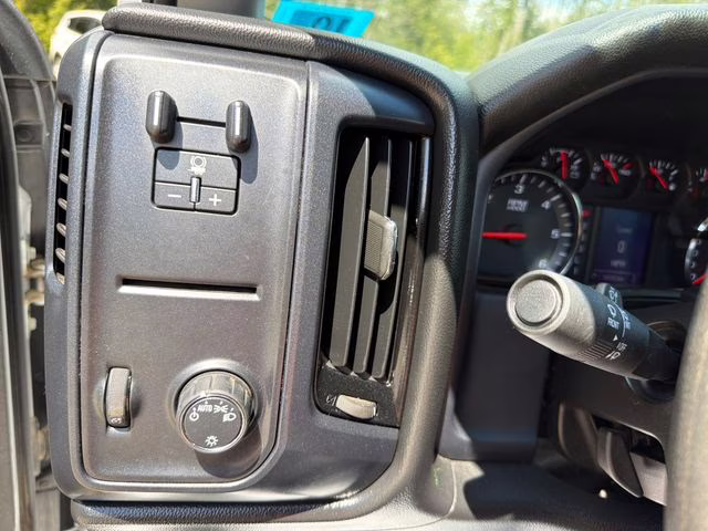 2017 Summit White GMC Sierra 3500HD Base 4X4 Truck