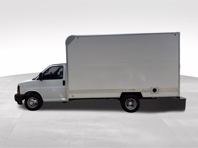 2017 Summit White Chevrolet Express 3500 Work Van RWD Truck