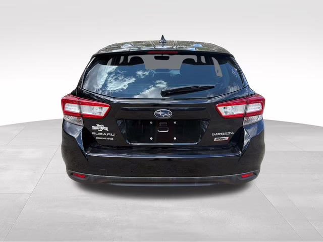 2018 Crystal Black Silica Subaru Impreza 2.0i Sport AWD Hatchback