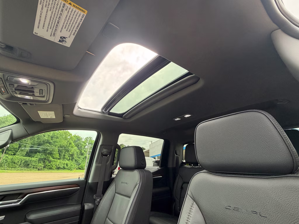 2025 Onyx Black GMC Sierra Denali 4X4 Truck