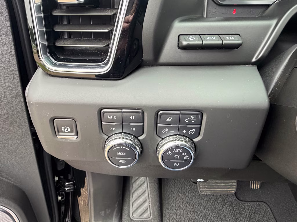 2025 Onyx Black GMC Sierra Denali 4X4 Truck