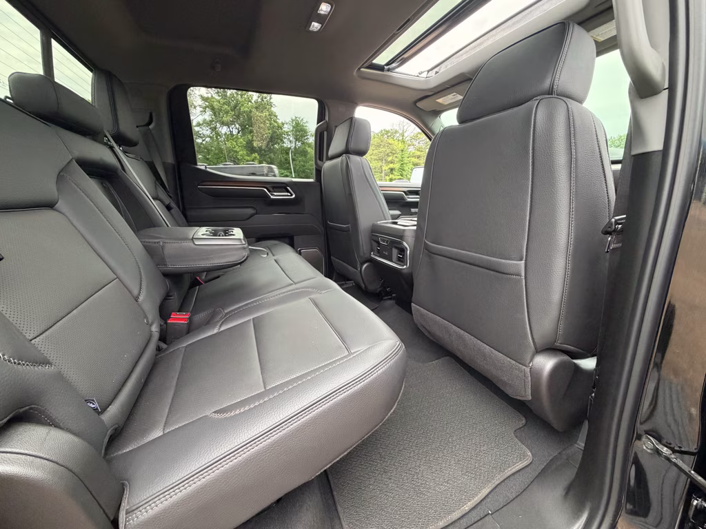 2025 Onyx Black GMC Sierra Denali 4X4 Truck