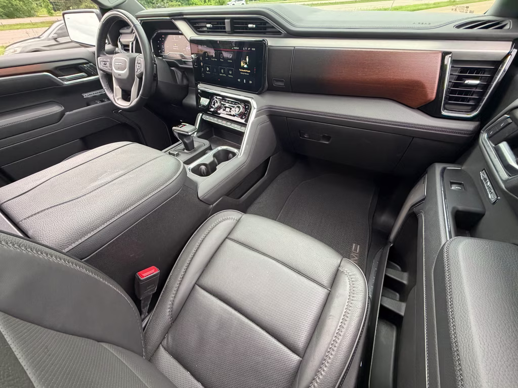 2025 Onyx Black GMC Sierra Denali 4X4 Truck