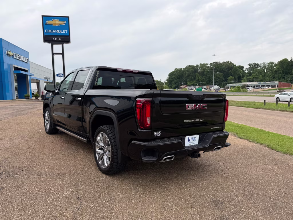 2025 Onyx Black GMC Sierra Denali 4X4 Truck