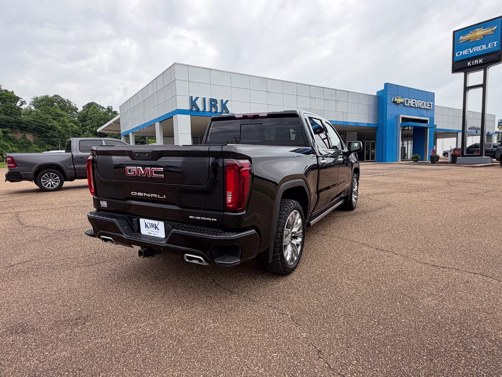 2025 Onyx Black GMC Sierra Denali 4X4 Truck