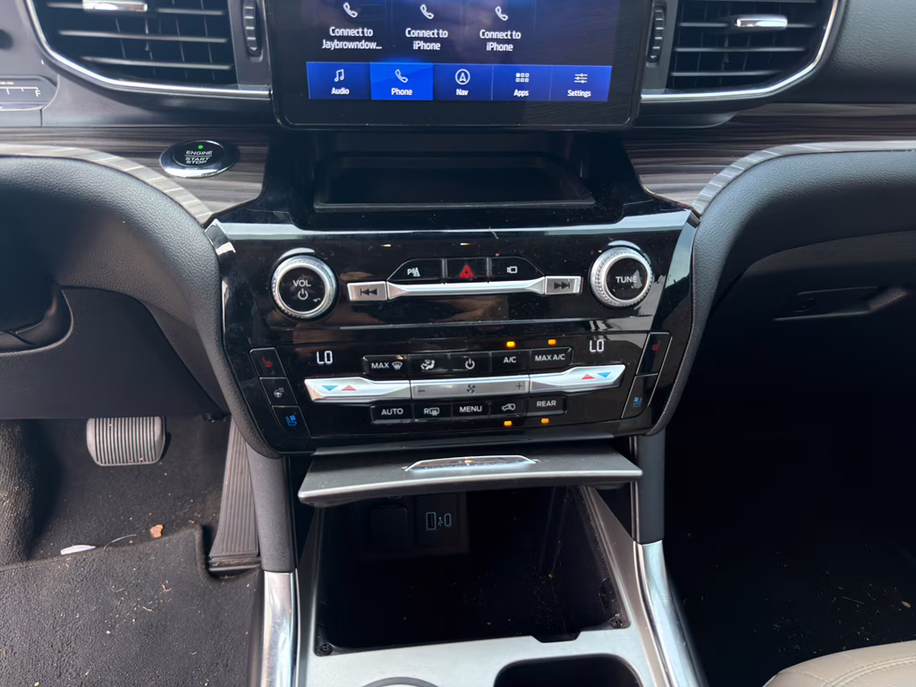 2021 Agate Black Metallic Ford Explorer Limited 4X4 SUV