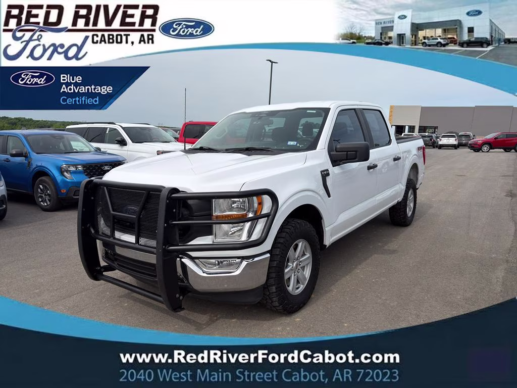 2022 Oxford White Ford F-150 XL 4X4 Truck