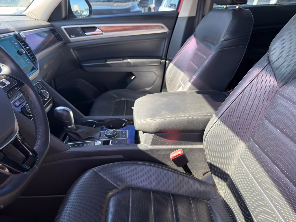 2018 Fortana Red Metallic Volkswagen Atlas 3.6L V6 SEL Premium AWD SUV