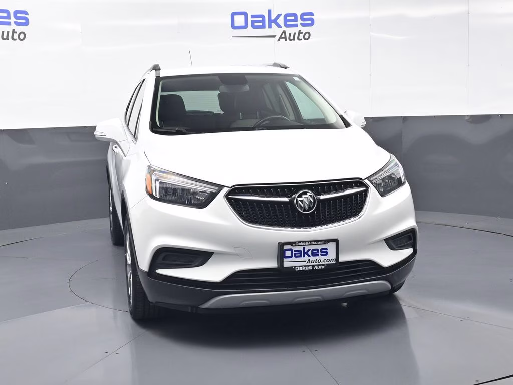 2018 Summit White Buick Encore Preferred FWD SUV