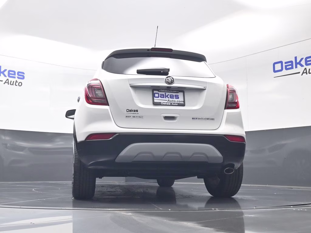 2018 Summit White Buick Encore Preferred FWD SUV