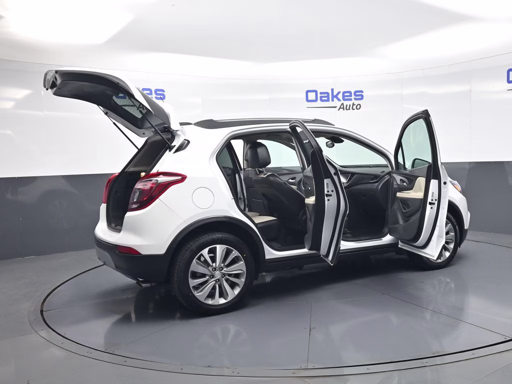 2018 Summit White Buick Encore Preferred FWD SUV