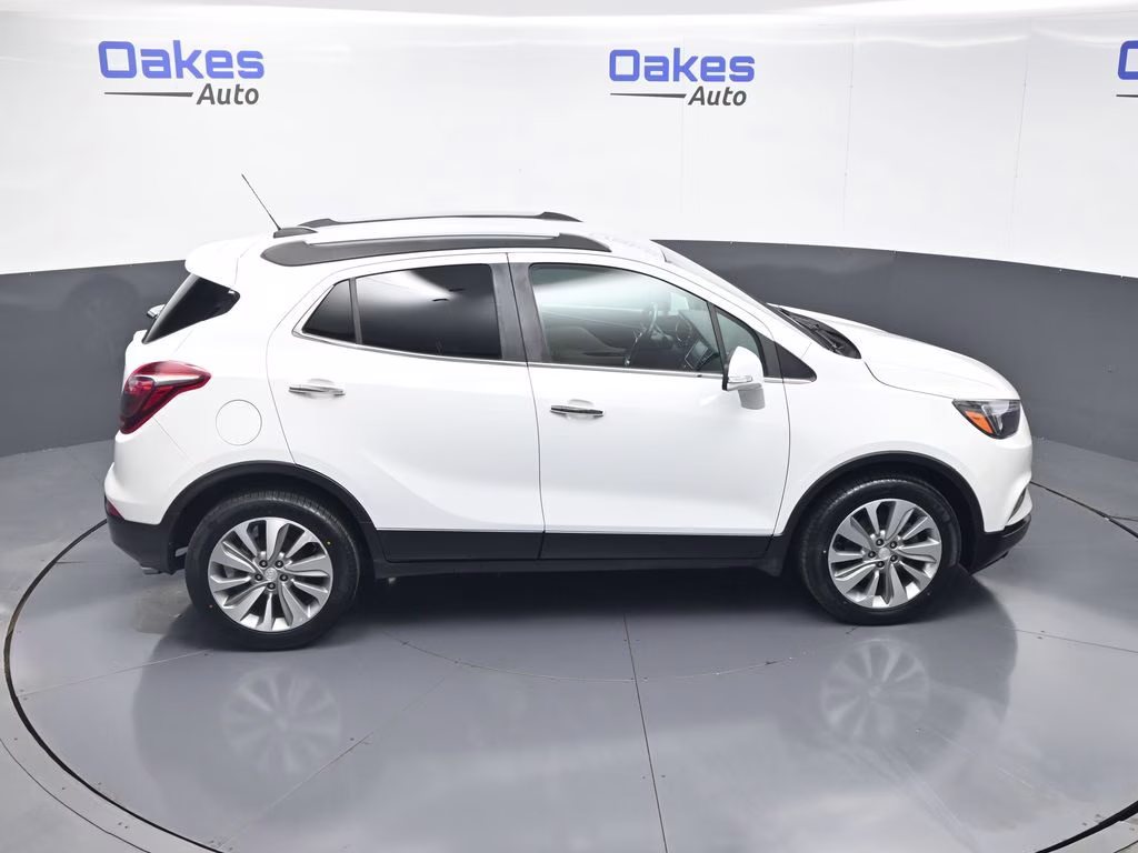 2018 Summit White Buick Encore Preferred FWD SUV