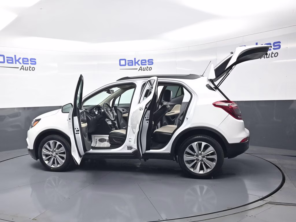 2018 Summit White Buick Encore Preferred FWD SUV