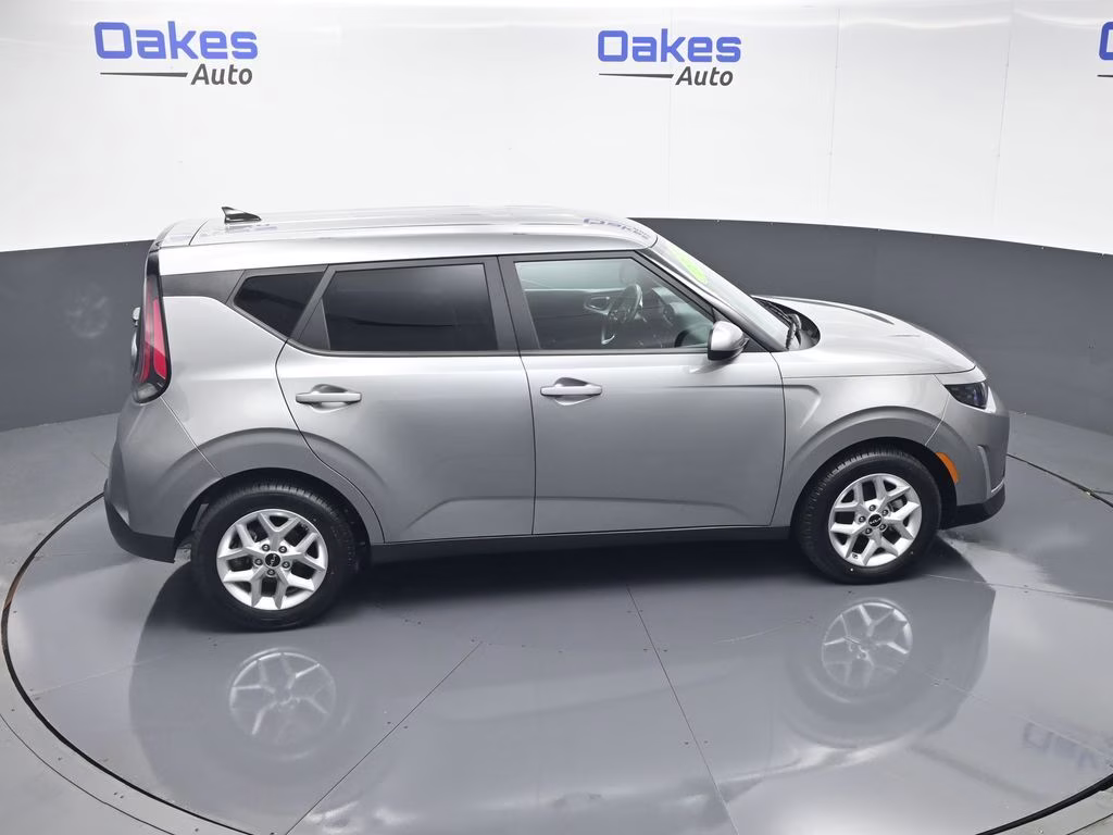 2024 Steel Gray Kia Soul LX FWD Hatchback