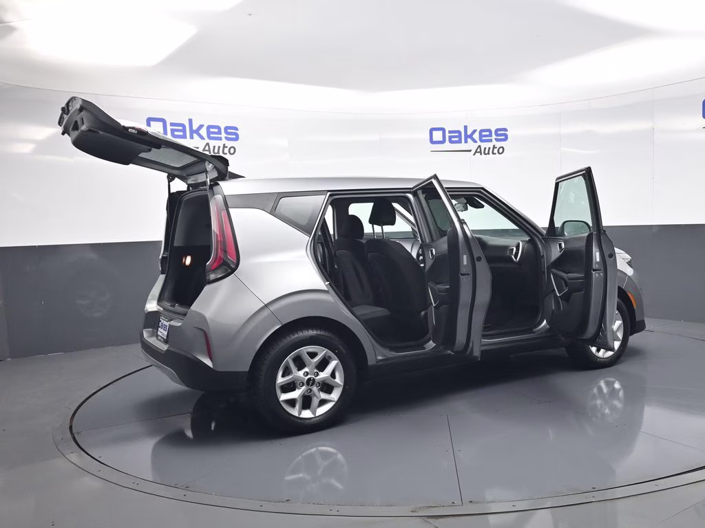 2024 Steel Gray Kia Soul LX FWD Hatchback