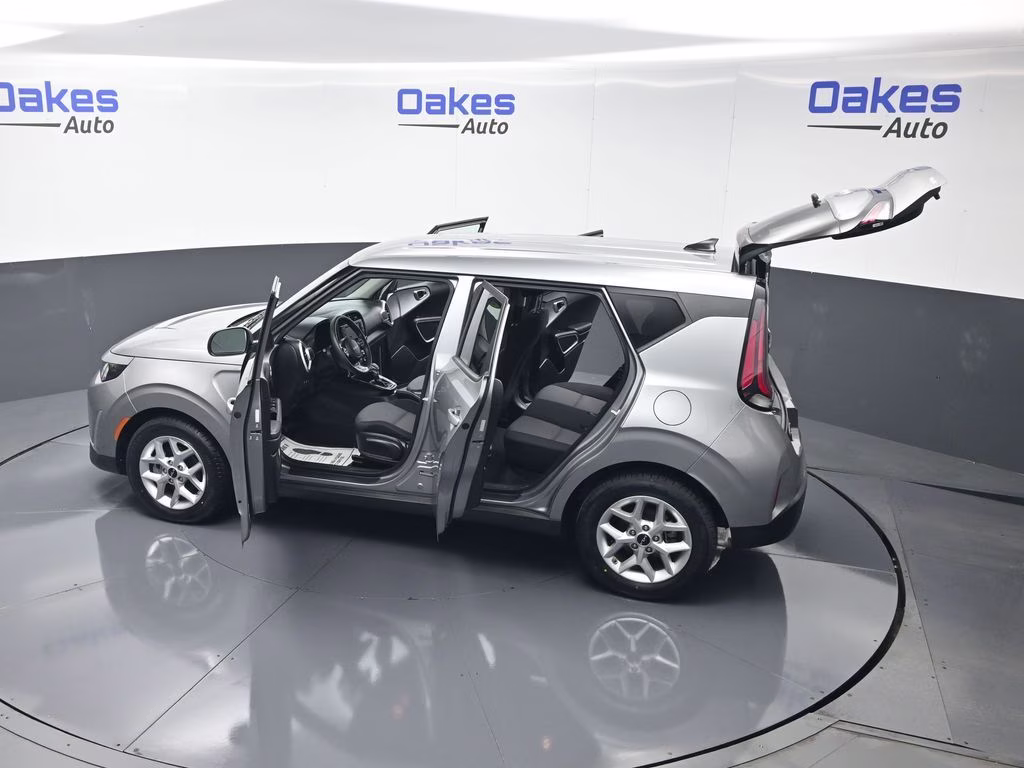 2024 Steel Gray Kia Soul LX FWD Hatchback