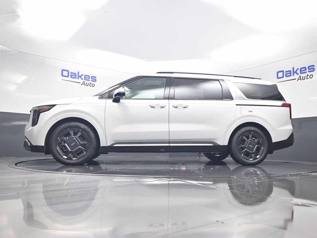 2026 Snow White Pearl Kia Carnival SX FWD Van