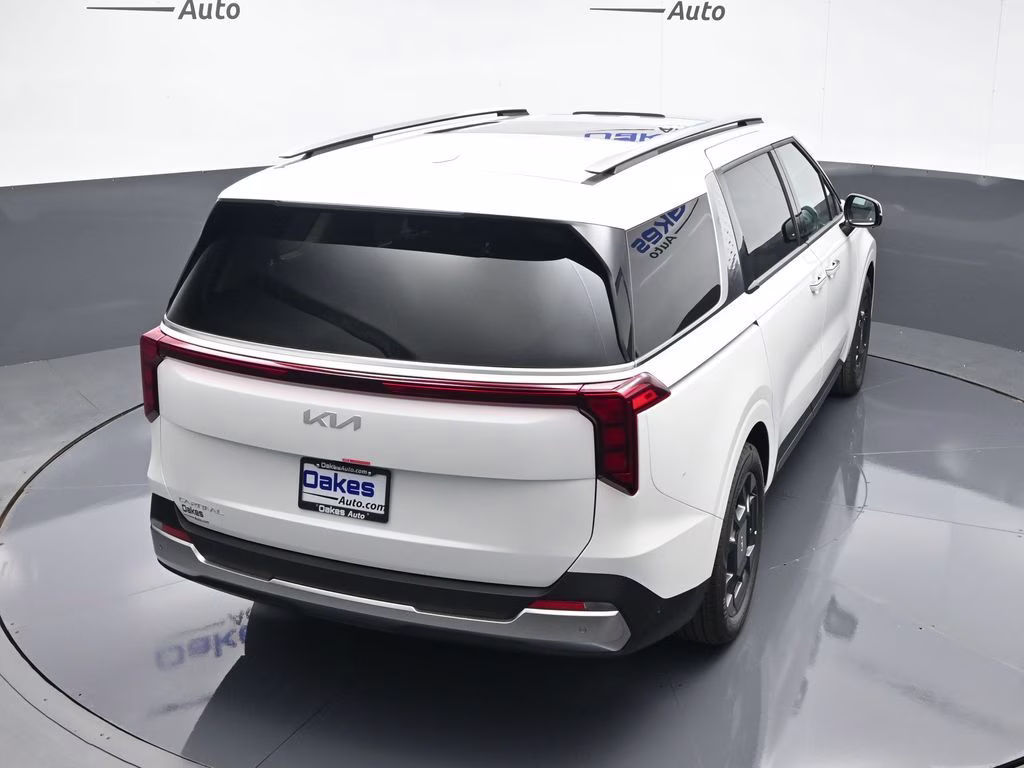 2026 Snow White Pearl Kia Carnival SX FWD Van