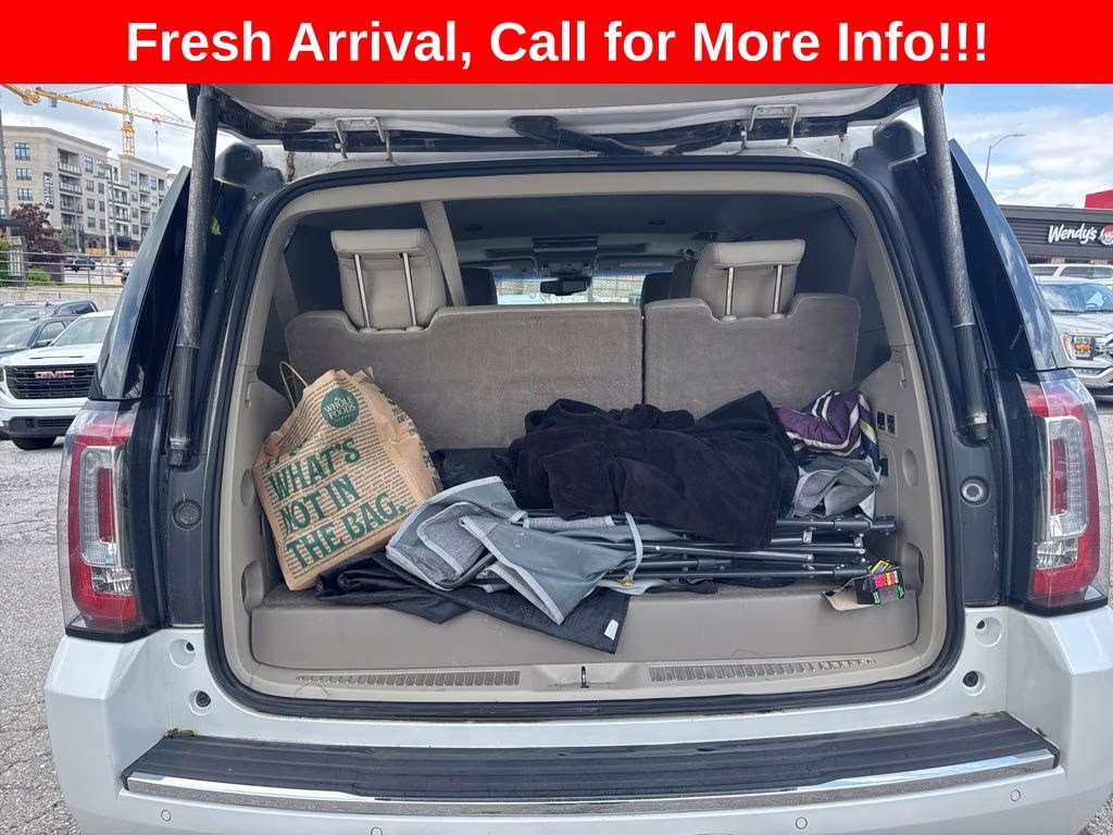 2019 White Frost Tricoat GMC Yukon Denali 4X4 SUV