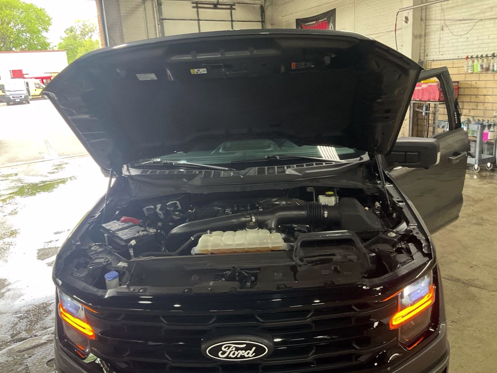 2024 Gray Metallic Ford F-150 XLT 4X4 Truck