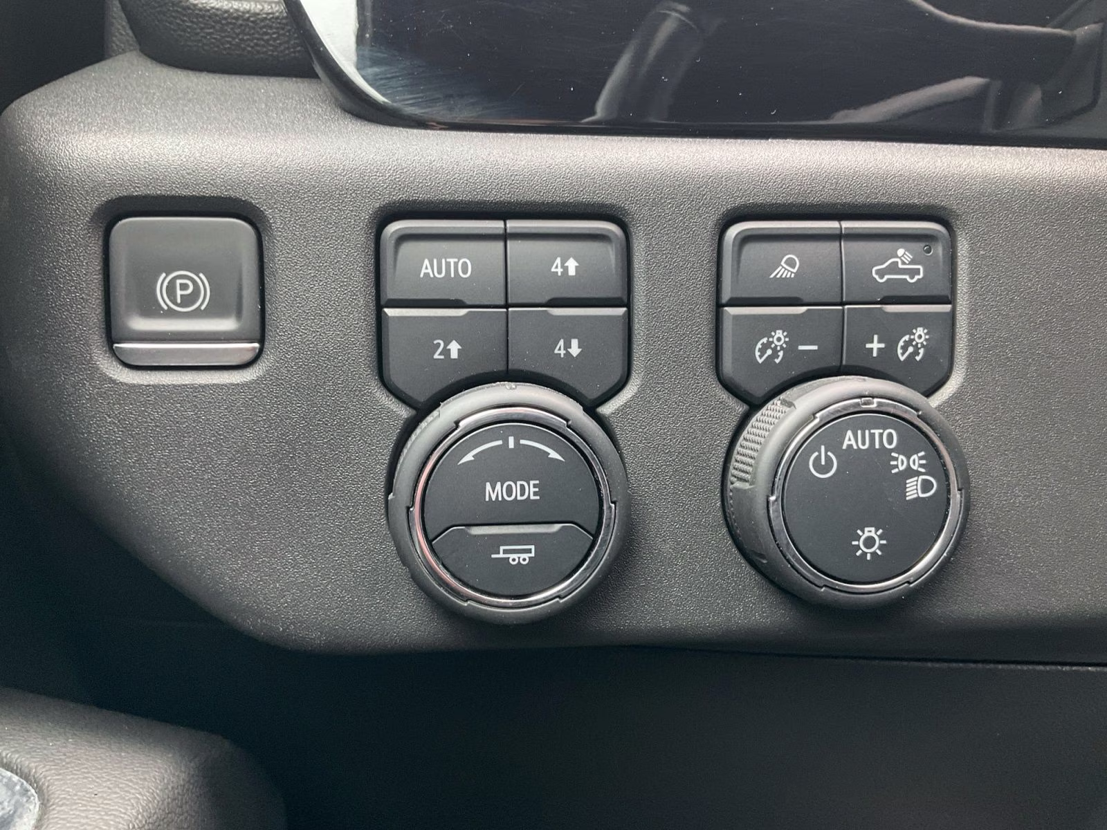 2022 Black Chevrolet Silverado 1500 LT 4X4 Truck