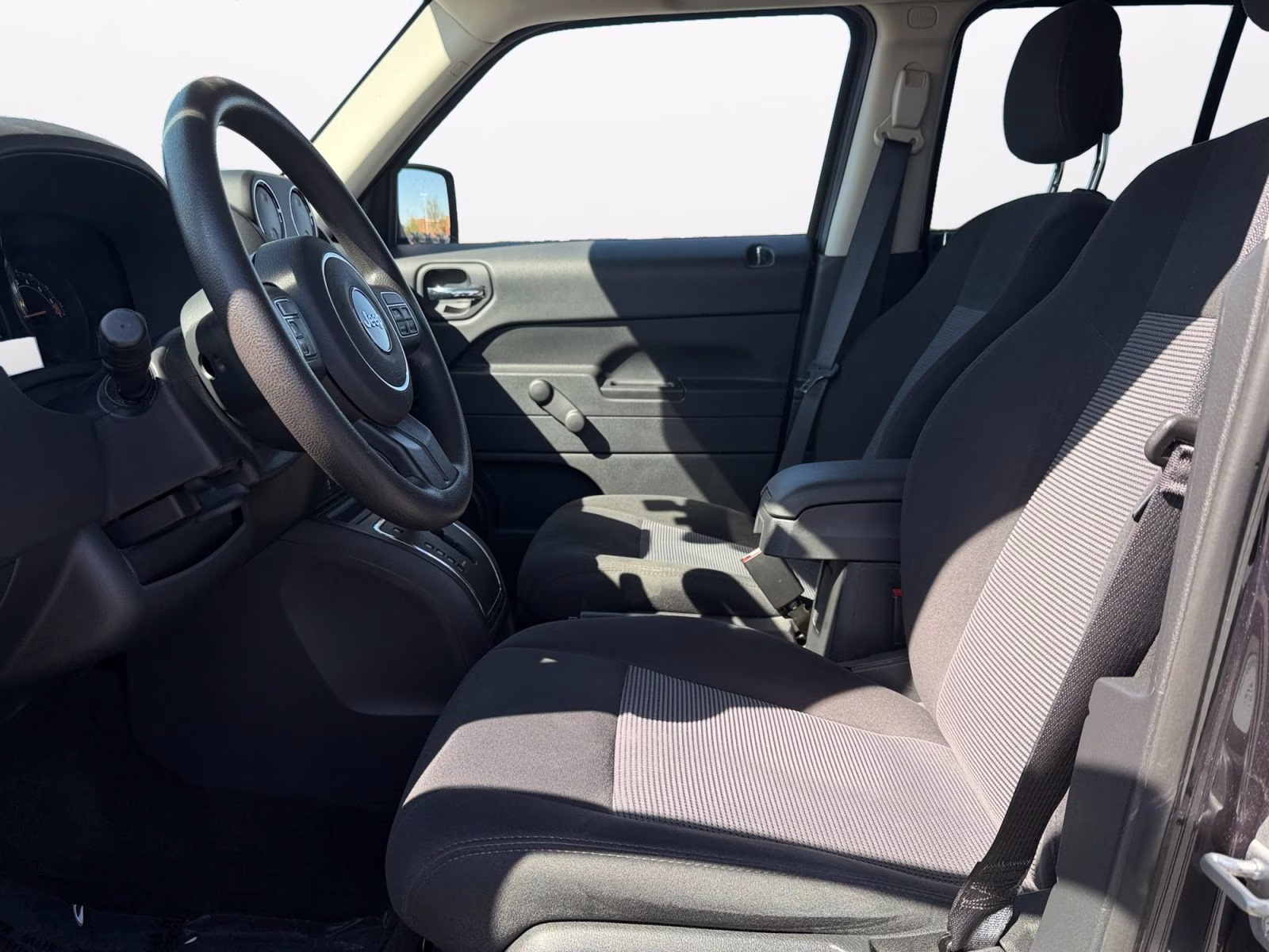 2015 Maximum Steel Metallic Clearcoat Jeep Patriot Sport 4X4 SUV