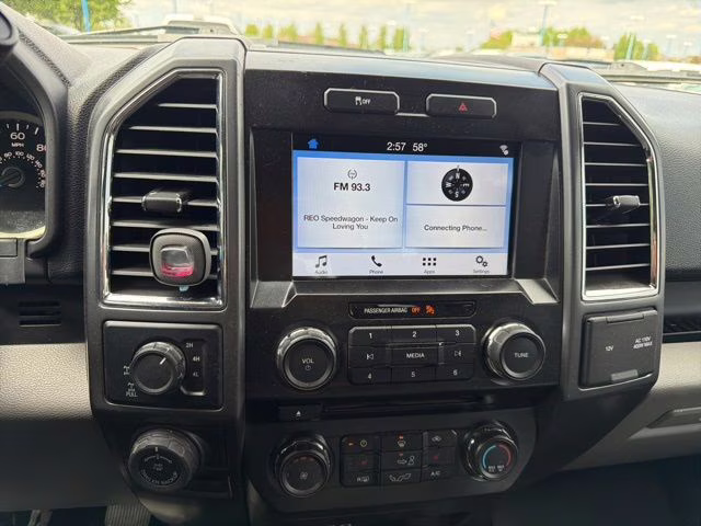 2016 Magnetic Ford F-150 XLT 4X4 Truck